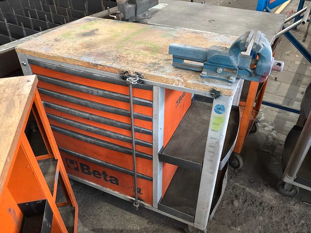 Beta super tank gereedschapswagen met 1x bankschroef (2x) - afbeelding 3 van  3