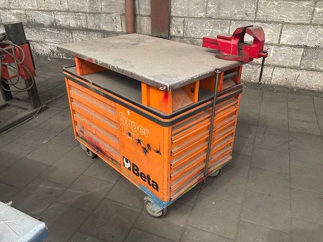 Beta super tank gereedschapswagen met bankschroef - afbeelding 2 van  7