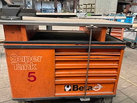 Beta super tank gereedschapswagen met bankschroef - afbeelding 1 van  1