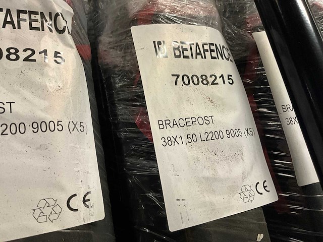 Betafence bracepost tuinpaal (210x) - afbeelding 6 van  6