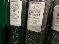 Betafence bracepost tuinpaal (75x) - afbeelding 5 van  5