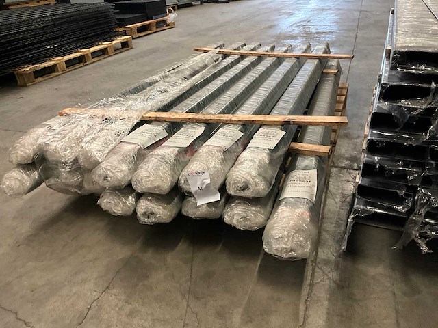 Betafence bracepost tuinpaal (75x) - afbeelding 1 van  4