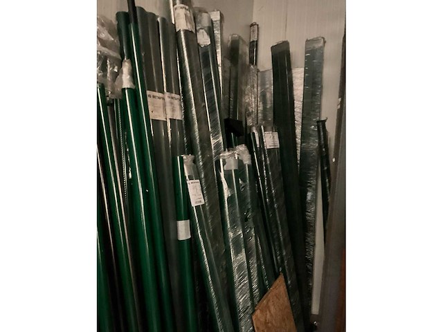 Betafence partij diverse tuinpalen - afbeelding 5 van  6