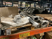 Betafence partij tuinhek palen - afbeelding 1 van  4