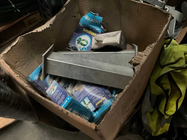 Betafence partij tuinhek toebehoren - afbeelding 8 van  8