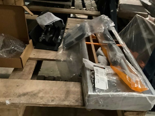 Betafence partij tuinhek toebehoren - afbeelding 8 van  9