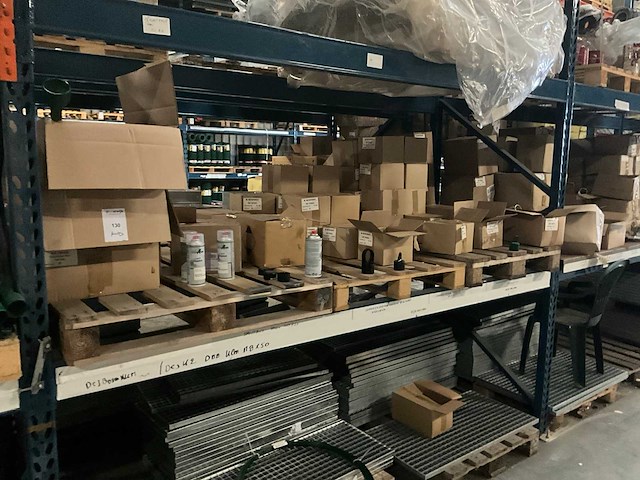 Betafence partij tuinhek toebehoren - afbeelding 1 van  9