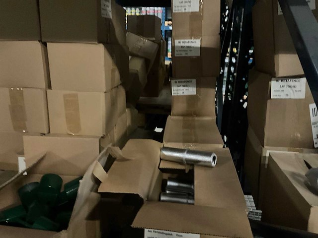 Betafence partij tuinhek toebehoren - afbeelding 9 van  9