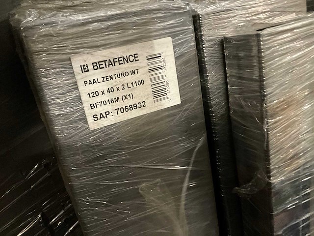 Betafence post zenturo int tuinpaal (86x) - afbeelding 6 van  6