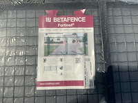 Betafence tuinpoort,geen steunpilaren hang en sluitwerk - afbeelding 1 van  2