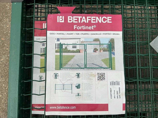 Betafence tuinpoort,geen steunpilaren hang en sluitwerk - afbeelding 2 van  2