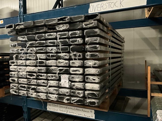 Betafence zenturo int tuinpaal (96x) - afbeelding 1 van  5