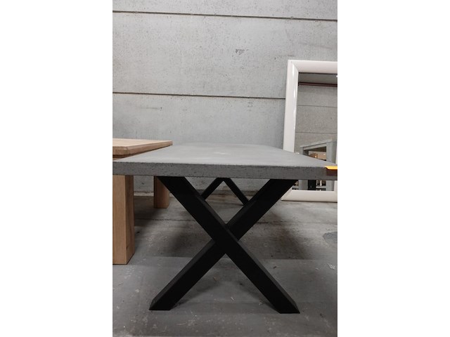 Beton look tafel - afbeelding 3 van  3