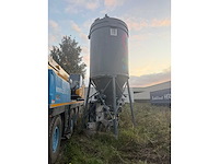 Beton silo - betonsilo - afbeelding 1 van  8
