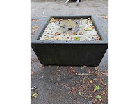 Beton sokkel met anker - afbeelding 2 van  4
