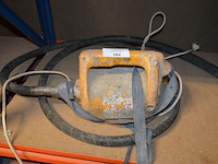 Beton tril naald, accu boorhamer hilti te7a in koffer met lader en accu (defect) - afbeelding 4 van  10