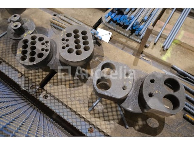 Betonbeton staal sneden en buigen lijn pedax metamatic 28 - afbeelding 9 van  65