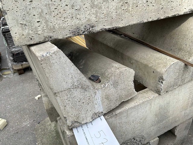 Betonblokken - afbeelding 3 van  3