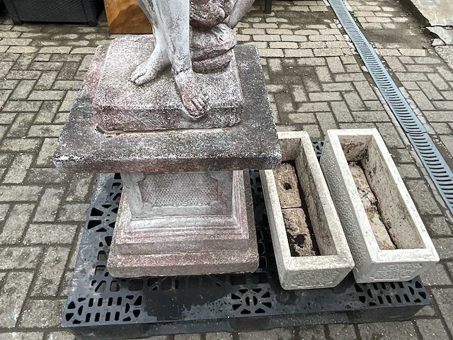 Betonen tuinbeeld - afbeelding 2 van  5