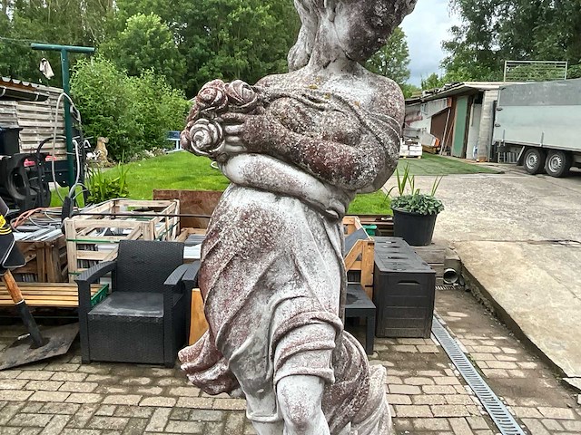 Betonen tuinbeeld - afbeelding 4 van  5