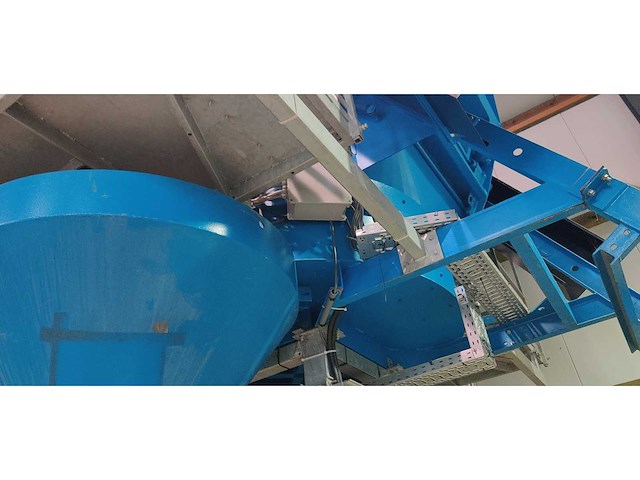 Betonfabriek s.m.c.2 nummer 721 + omg mixer - afbeelding 61 van  92