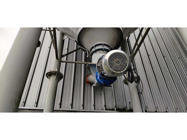 Betonfabriek s.m.c.2 nummer 721 + omg mixer - afbeelding 87 van  92