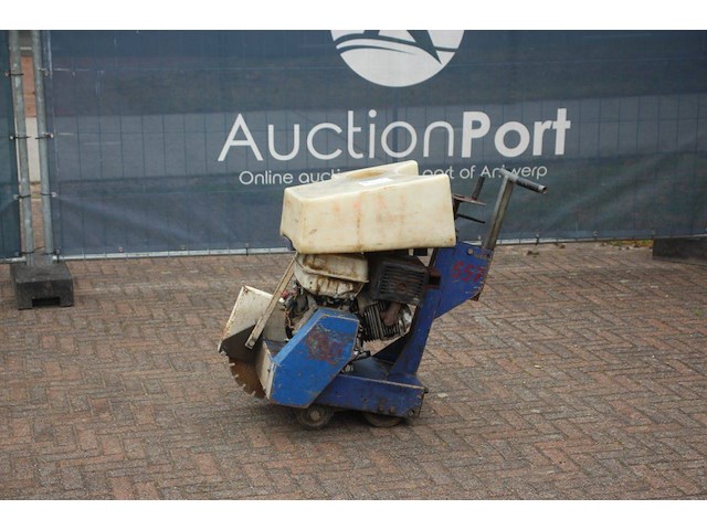Betonfrees benzine - afbeelding 1 van  1