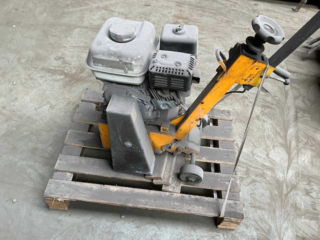 Betonfrees - afbeelding 5 van  6