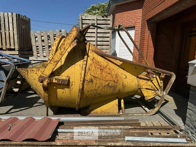 Betonkubel (betonsilo) - afbeelding 1 van  5