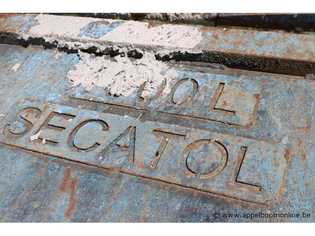 Betonkubel, secatol - afbeelding 2 van  2
