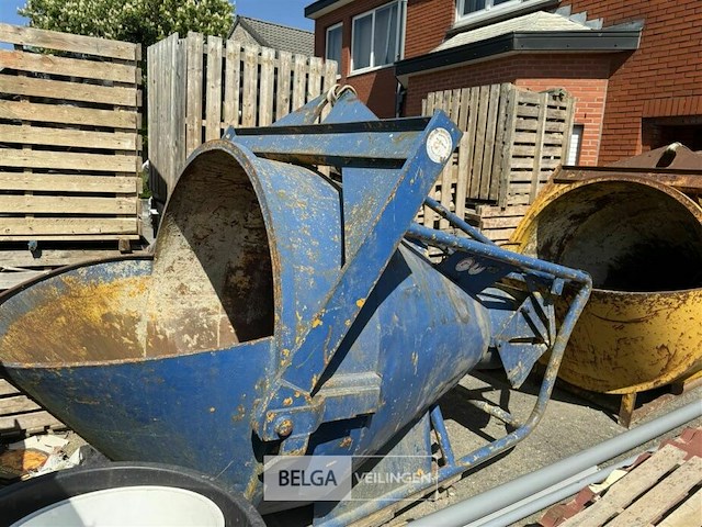 Betonkubel - afbeelding 1 van  6