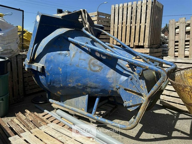 Betonkubel - afbeelding 3 van  6