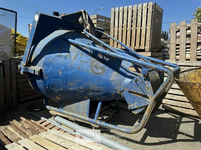 Betonkubel - afbeelding 5 van  6