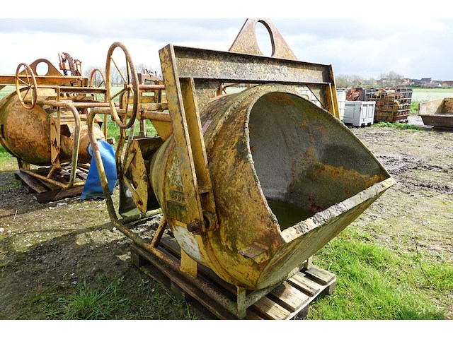 Betonkubel - afbeelding 2 van  5