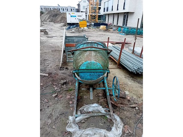 Betonkubel - afbeelding 2 van  4