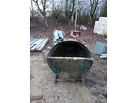 Betonkubel - afbeelding 4 van  4