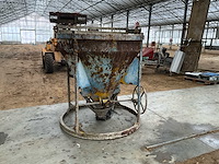 Betonkubel - afbeelding 8 van  13