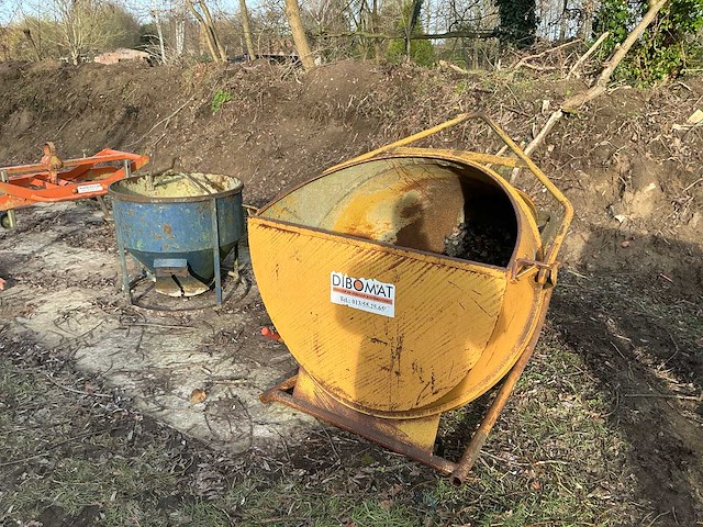 Betonkubel - afbeelding 1 van  5