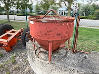 Betonkubel