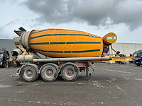 Betonmixer mol m12 2011 - afbeelding 1 van  1