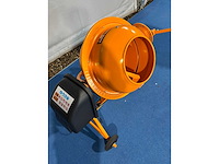 Betonmolen 70 liter nieuw - afbeelding 1 van  1