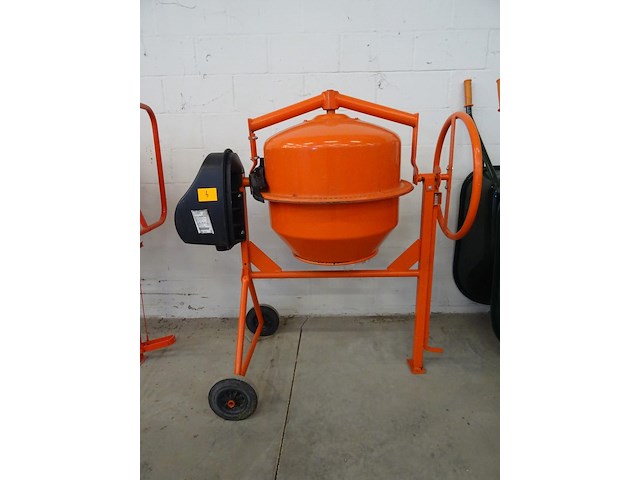 Betonmolen altrad - afbeelding 1 van  4