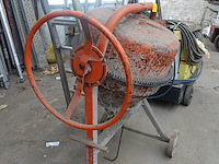 Betonmolen atika - afbeelding 3 van  3