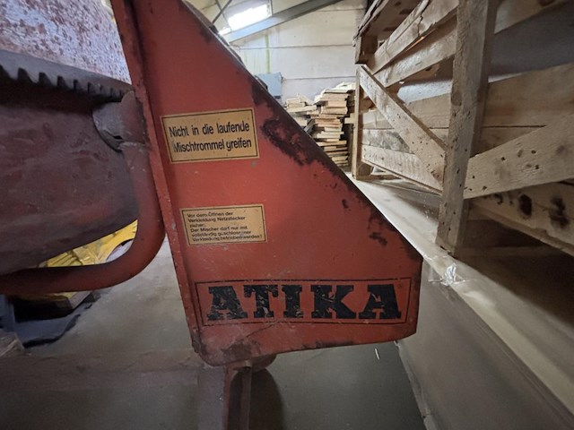 Betonmolen atika - afbeelding 2 van  3