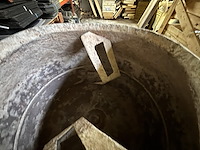 Betonmolen atika - afbeelding 3 van  3
