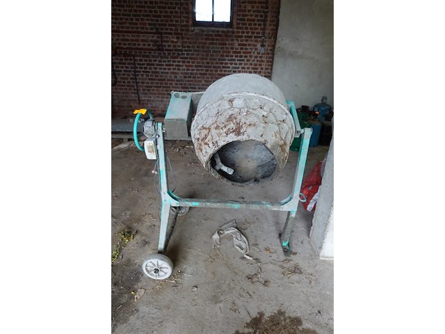 Betonmolen imer syntesi - afbeelding 1 van  2