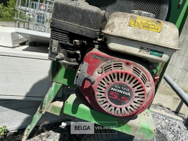 Betonmolen met benzine motor honda - afbeelding 2 van  12
