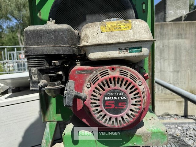 Betonmolen met benzine motor honda - afbeelding 3 van  12