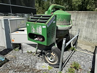 Betonmolen met benzine motor honda - afbeelding 8 van  12