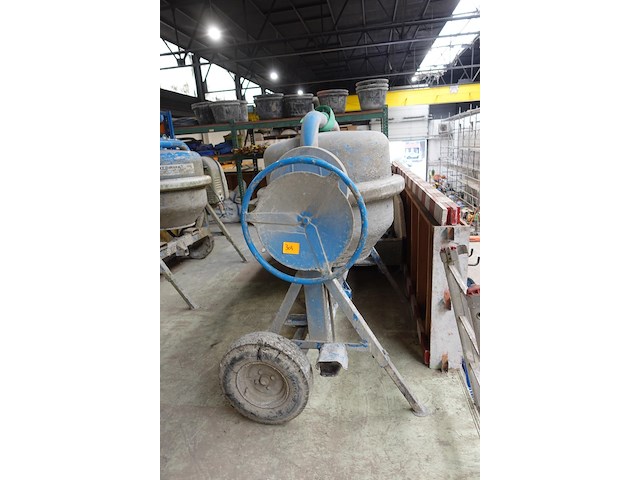 Betonmolen omaer - afbeelding 2 van  6